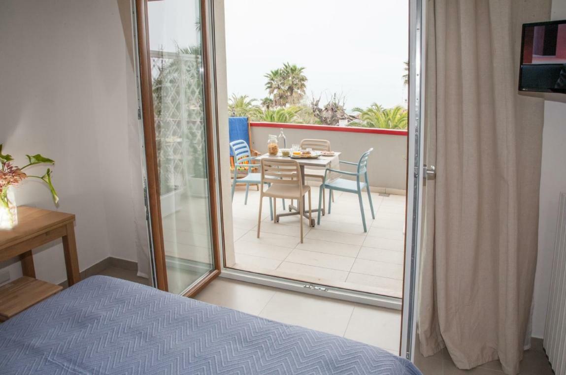 Sulmare Alba Adriatica Bed & Breakfast Exterior photo