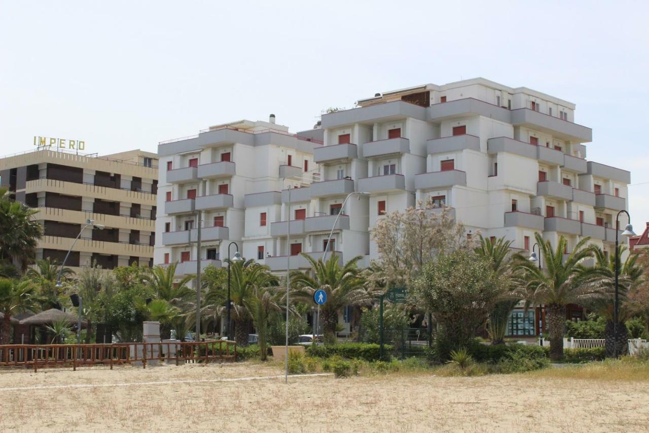 Sulmare Alba Adriatica Bed & Breakfast Exterior photo