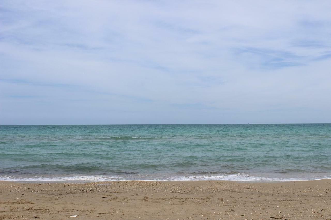 Sulmare Alba Adriatica Bed & Breakfast Exterior photo