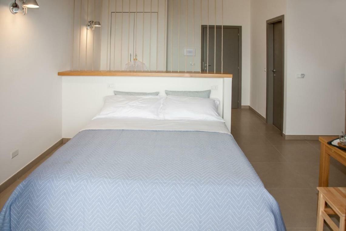 Sulmare Alba Adriatica Bed & Breakfast Exterior photo